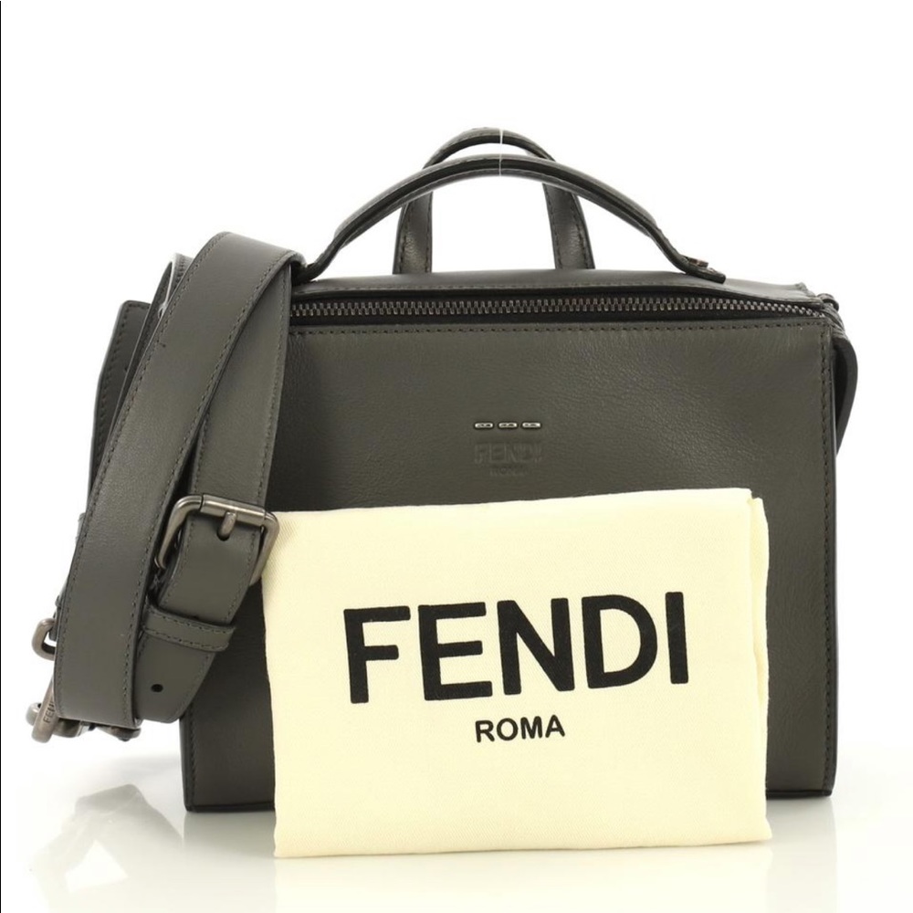 🌟Fendi Mini Messenger bag🌟
